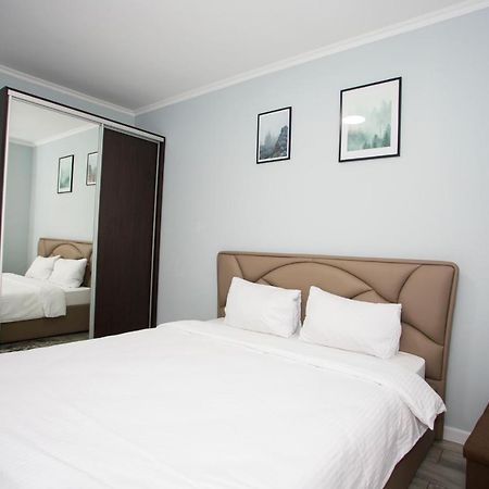 Апартаменти Apartament Curat Si Confortabil Str. Ismail 86 In Centrul Chisinaului Екстер'єр фото