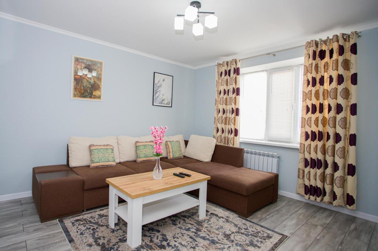 Апартаменти Apartament Curat Si Confortabil Str. Ismail 86 In Centrul Chisinaului Екстер'єр фото