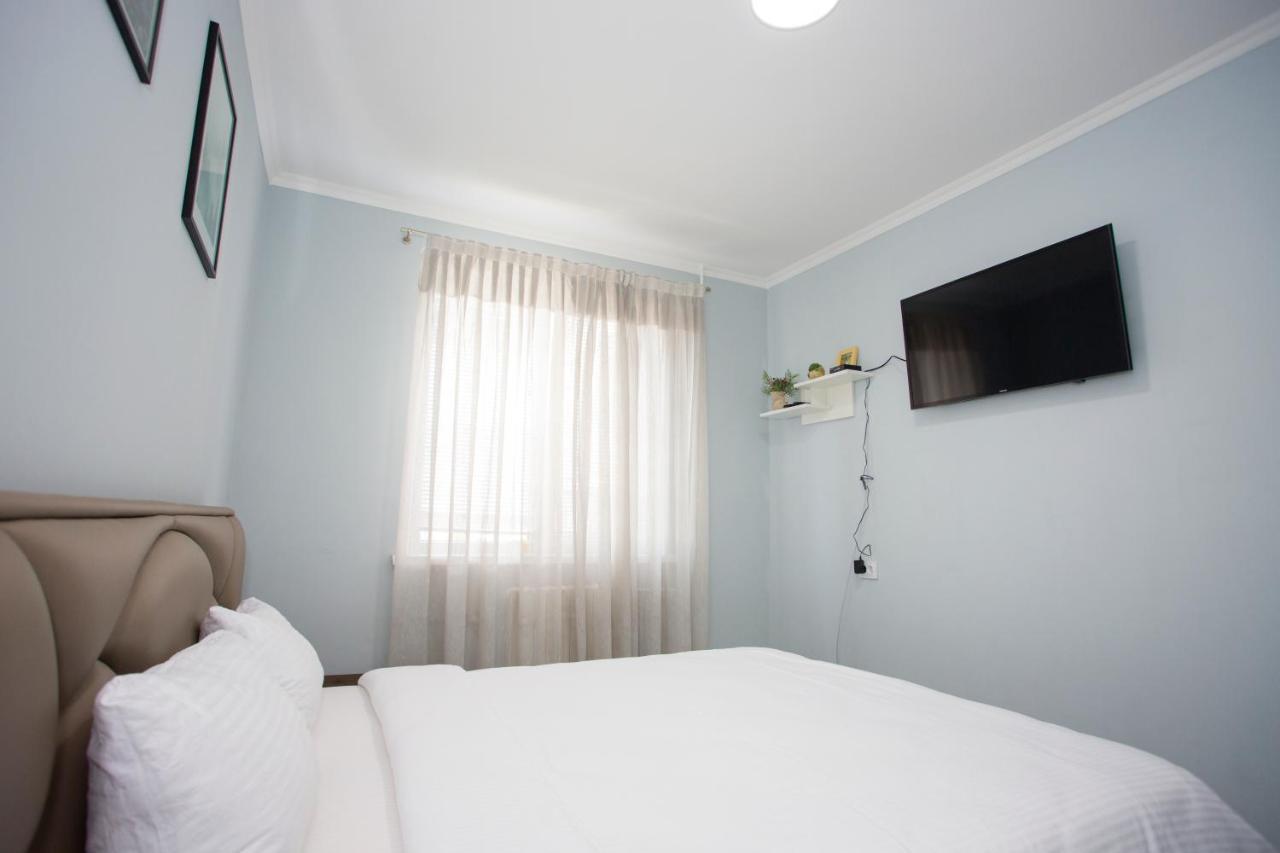 Апартаменти Apartament Curat Si Confortabil Str. Ismail 86 In Centrul Chisinaului Екстер'єр фото